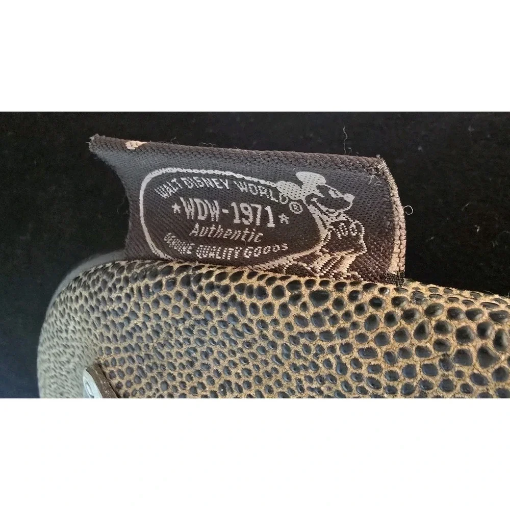 VTG Authentic Walt Disney World Brown Faux‎ Leather Fanny Pack Mickey Mouse